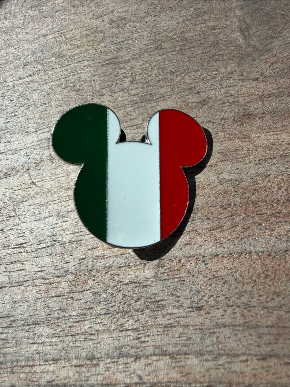 Mickey Head Shape Italian Flag Individual Disney Park Trading Pin